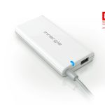 Carregador ultrafino e leve com design premiado